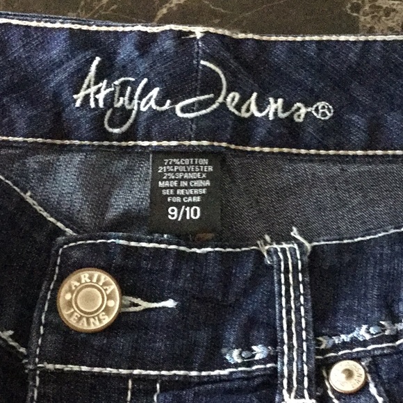 Denim shorts - Picture 4 of 4